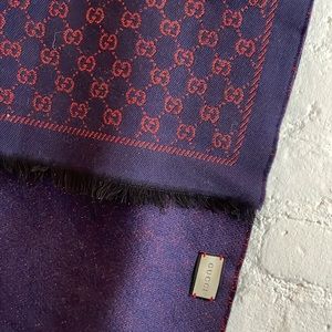 Gucci scarf